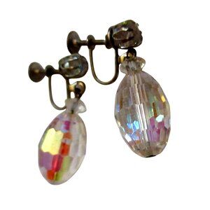 Vintage Laguna Crystal Screw Back Earrings Clear Faceted Aurora Borealis Beads